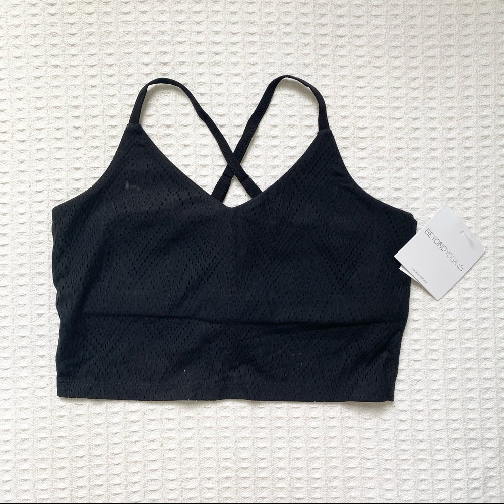 Beyond Yoga Black Crop Top